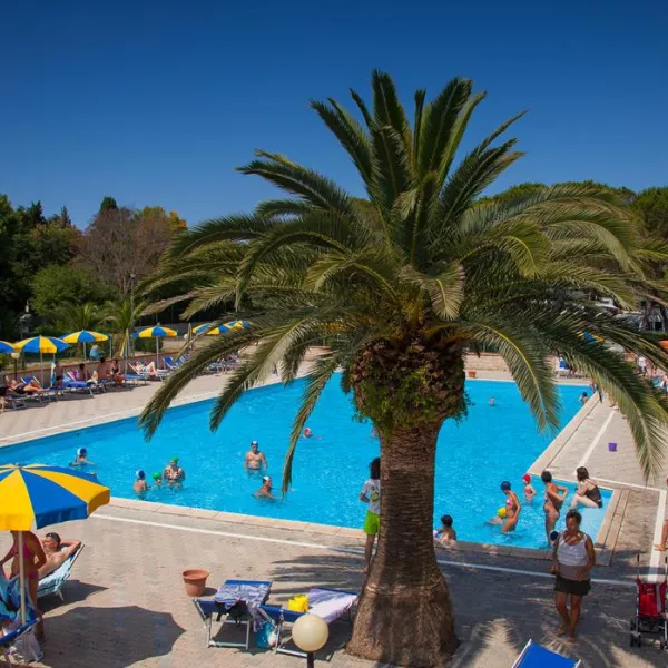 camping-mareblu-cecina-mare-ezmps