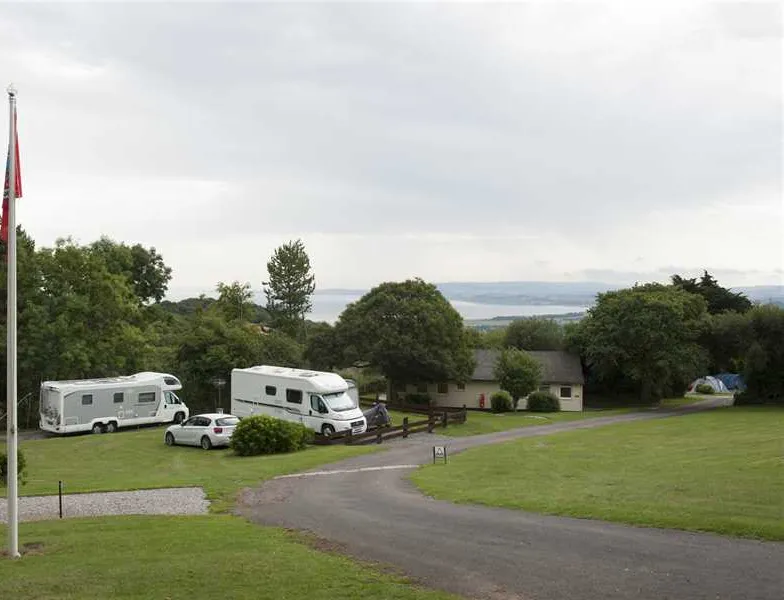 camping-and-caravanning-club-site-minehead-minehead-adnms