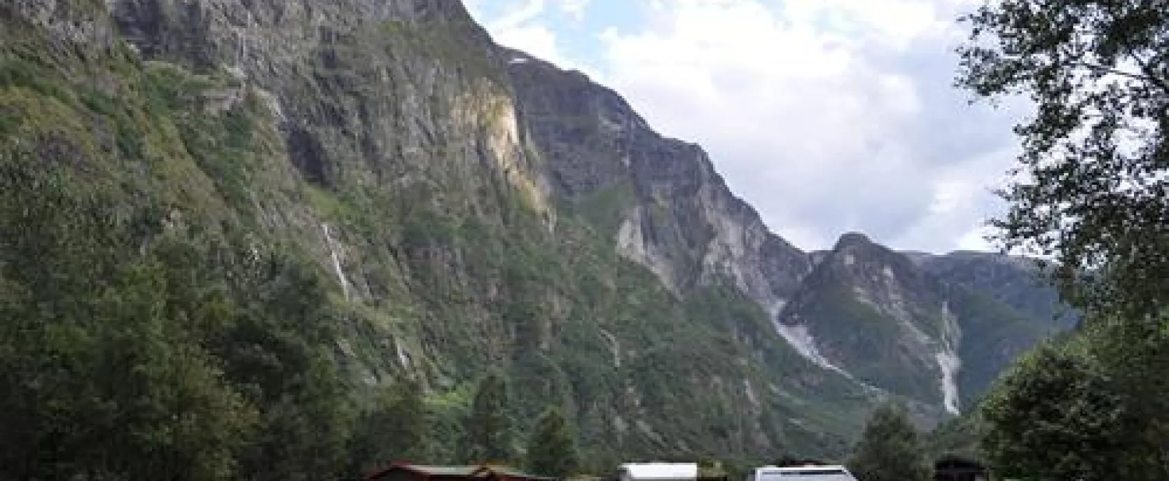 Vang Camping