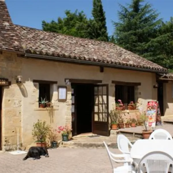 camping-la-grande-veyiere-molires-h7bez