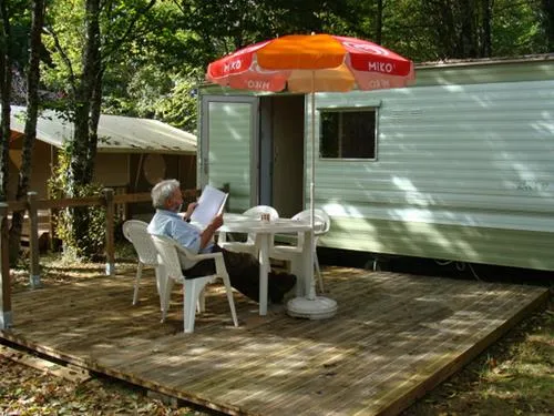 camping-la-grande-veyiere-molires-lfxhe