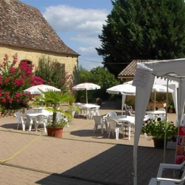 camping-la-grande-veyiere-molires-pbsxi