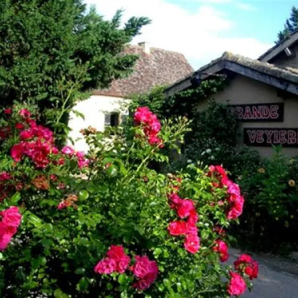 camping-la-grande-veyiere-molires-szhis