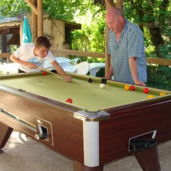 camping-la-grande-veyiere-molires-vzwqf