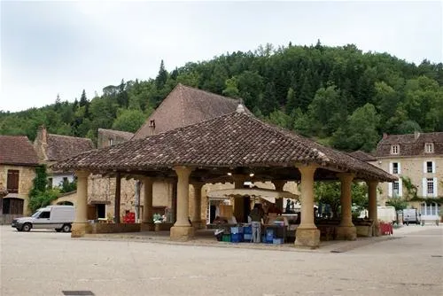 camping-la-grande-veyiere-molires-w4d55