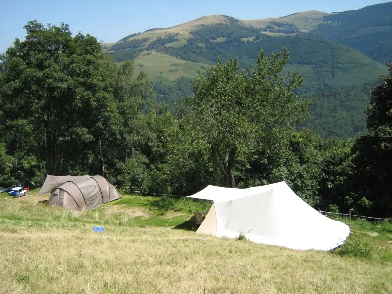 camping-im-berg-sondernach-is9j0