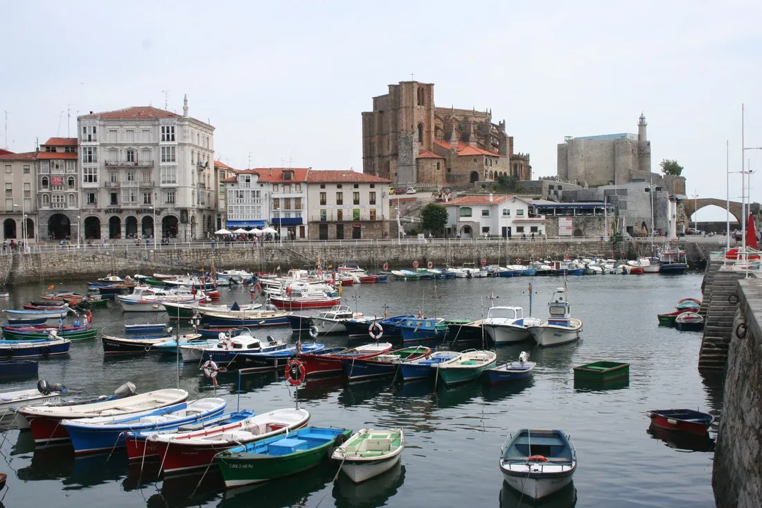 camping-de-castro-castro-urdiales-q4ck3