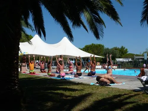 camping-rifugio-del-mare-vada-6dyqw