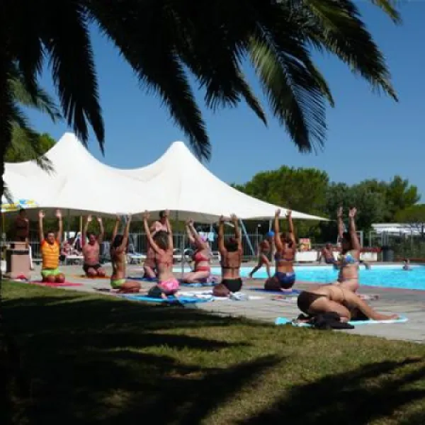 camping-rifugio-del-mare-vada-6dyqw