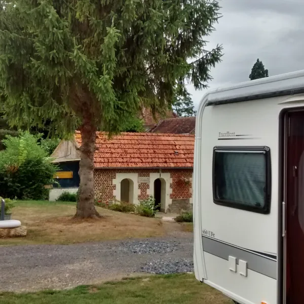 camping-aestiva-du-chateau-de-sorel-orvillers-sorel-3fha5