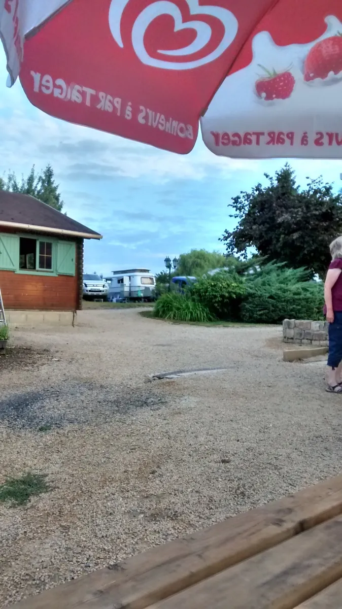 camping-aestiva-du-chateau-de-sorel-orvillers-sorel-ckx7j