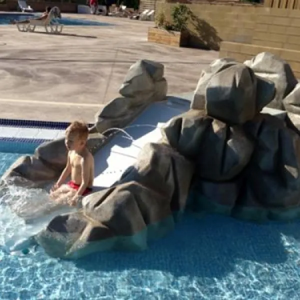 camping-les-rivages-millau-vjazt