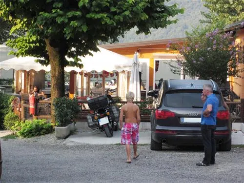 camping-spiaggia-srl-abbadia-lariana-jeu9x
