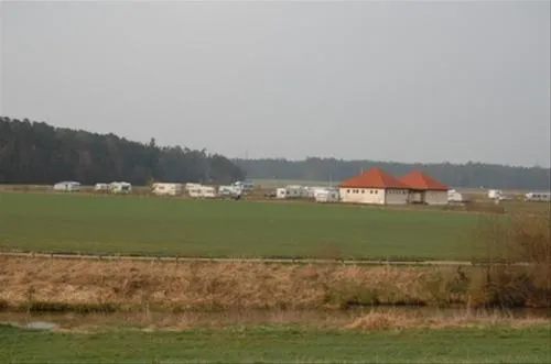 camping-zum-fischermichl-gunzenhausenwald-yccwg
