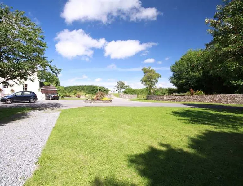 windmill-hill-farm-pembroke-ujt3w
