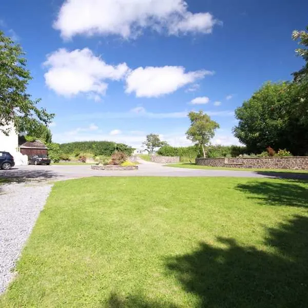 windmill-hill-farm-pembroke-ujt3w