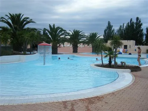 camping-cala-gogo-saint-cyprien-hgmtc