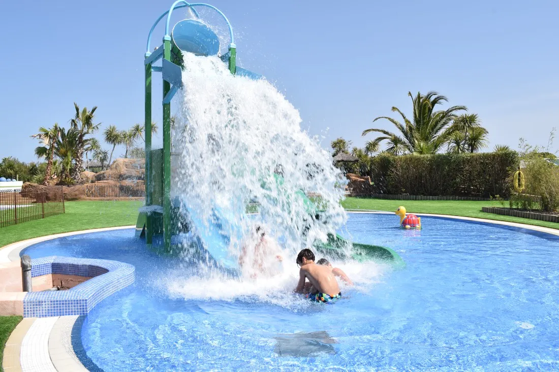 camping-cala-gogo-saint-cyprien-kdsny