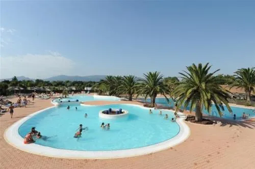 camping-cala-gogo-saint-cyprien-xgk1d