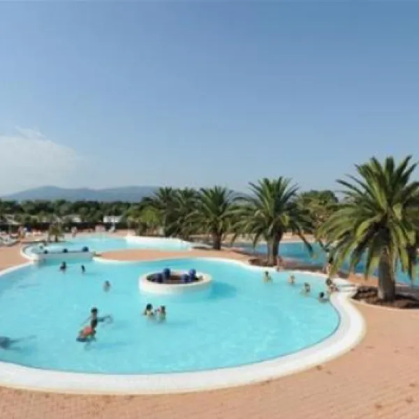 camping-cala-gogo-saint-cyprien-xgk1d