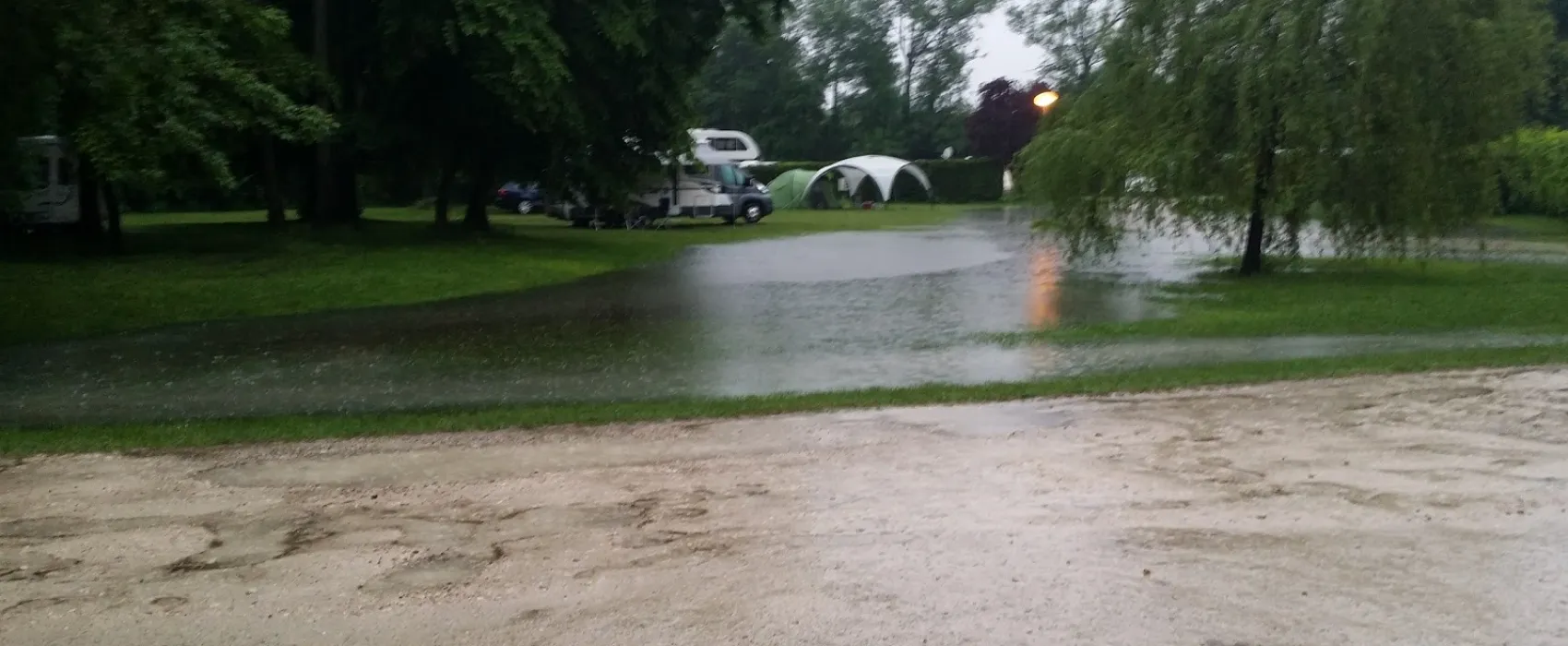 Camping Les Pres  