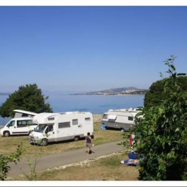 camping-klenovica-klenovica-gxmbz