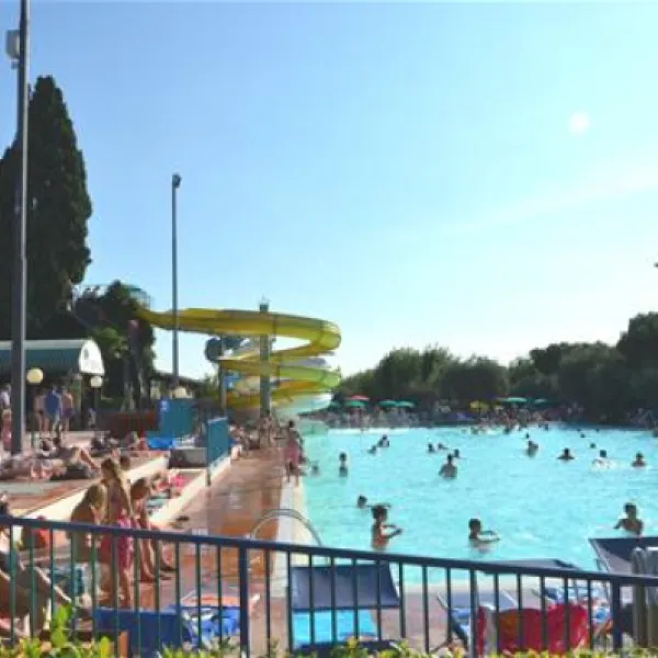 camping-la-quercia-lazise-c3v7z