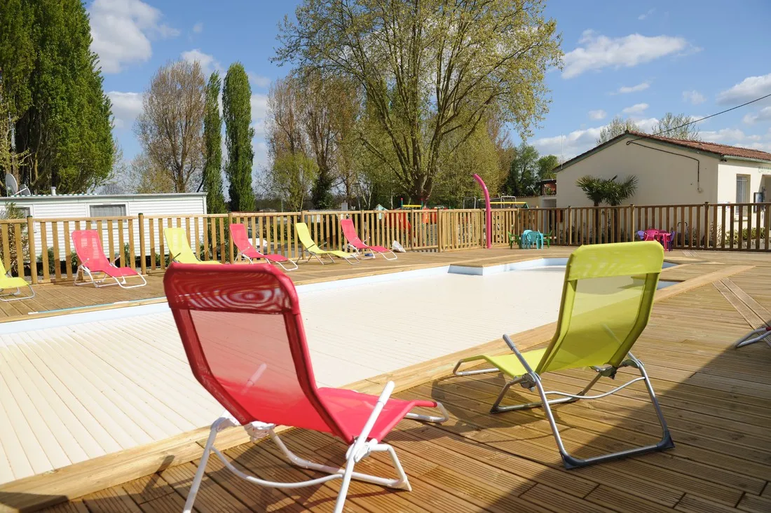 camping-municipal-de-la-geres-surgeres-rkiqb