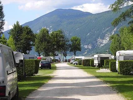 camping-les-peupliers-savoie-12zkb