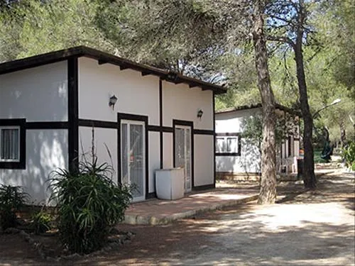 camping-ibiza-santa-eulalia-del-ro-pyzow