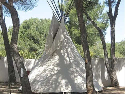 camping-ibiza-santa-eulalia-del-ro-z5omu