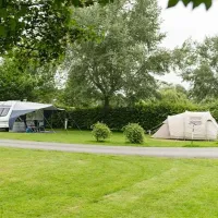 camping-and-caravanning-club-site-devizes-melksham-ktl4p