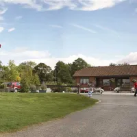 camping-and-caravanning-club-site-devizes-melksham-rvkes