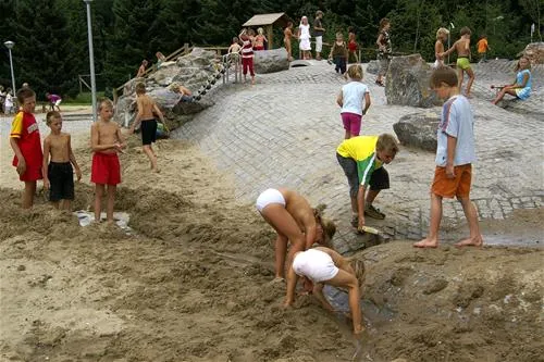 recreatiepark-het-genieten-kaatsheuvel-rb63y