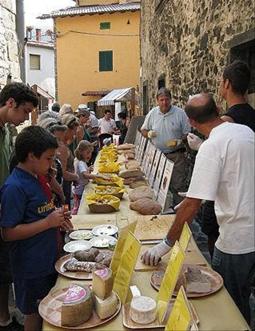agricamping-alessandra-arcola-for-tents-arcola-ancwe