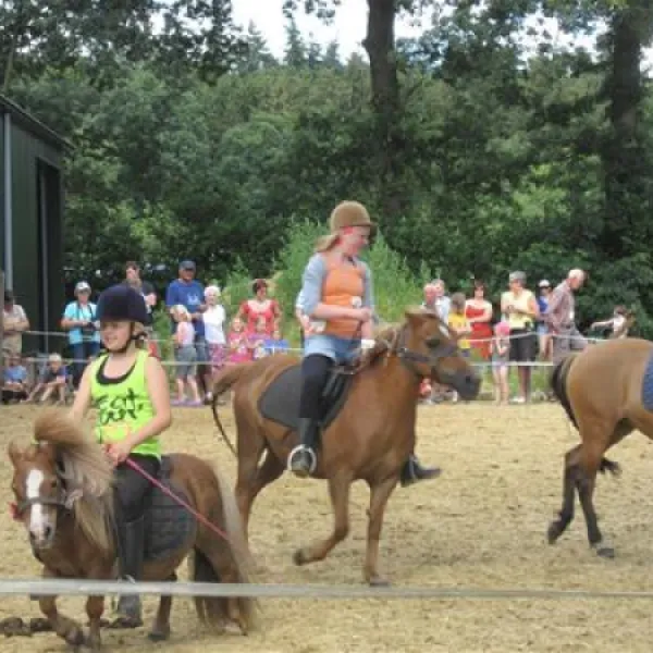 camping-grimberghoeve-notter-bzyio