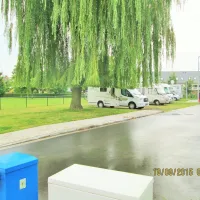 kampeerautoterrein-leiekamper-waregem-upjrj