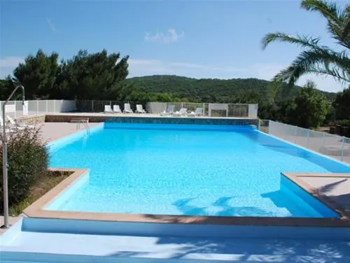 camping-des-iles-bonifacio-hljmj