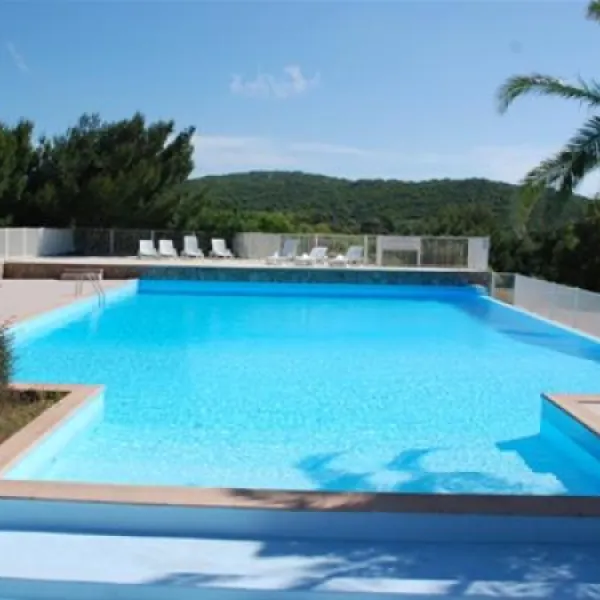 camping-des-iles-bonifacio-hljmj