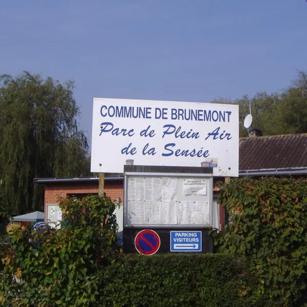 parc-de-la-vallee-de-la-sensee-brunemont-7iki4