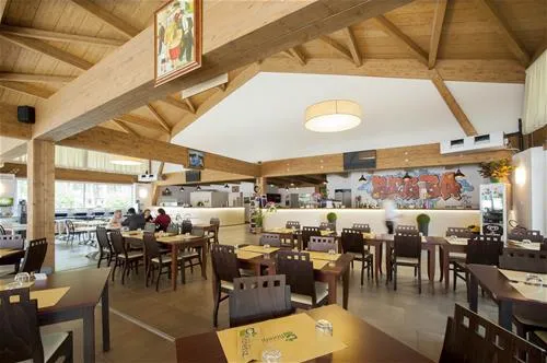 holiday-village-florenz-lido-degli-scacchi-9ueeq