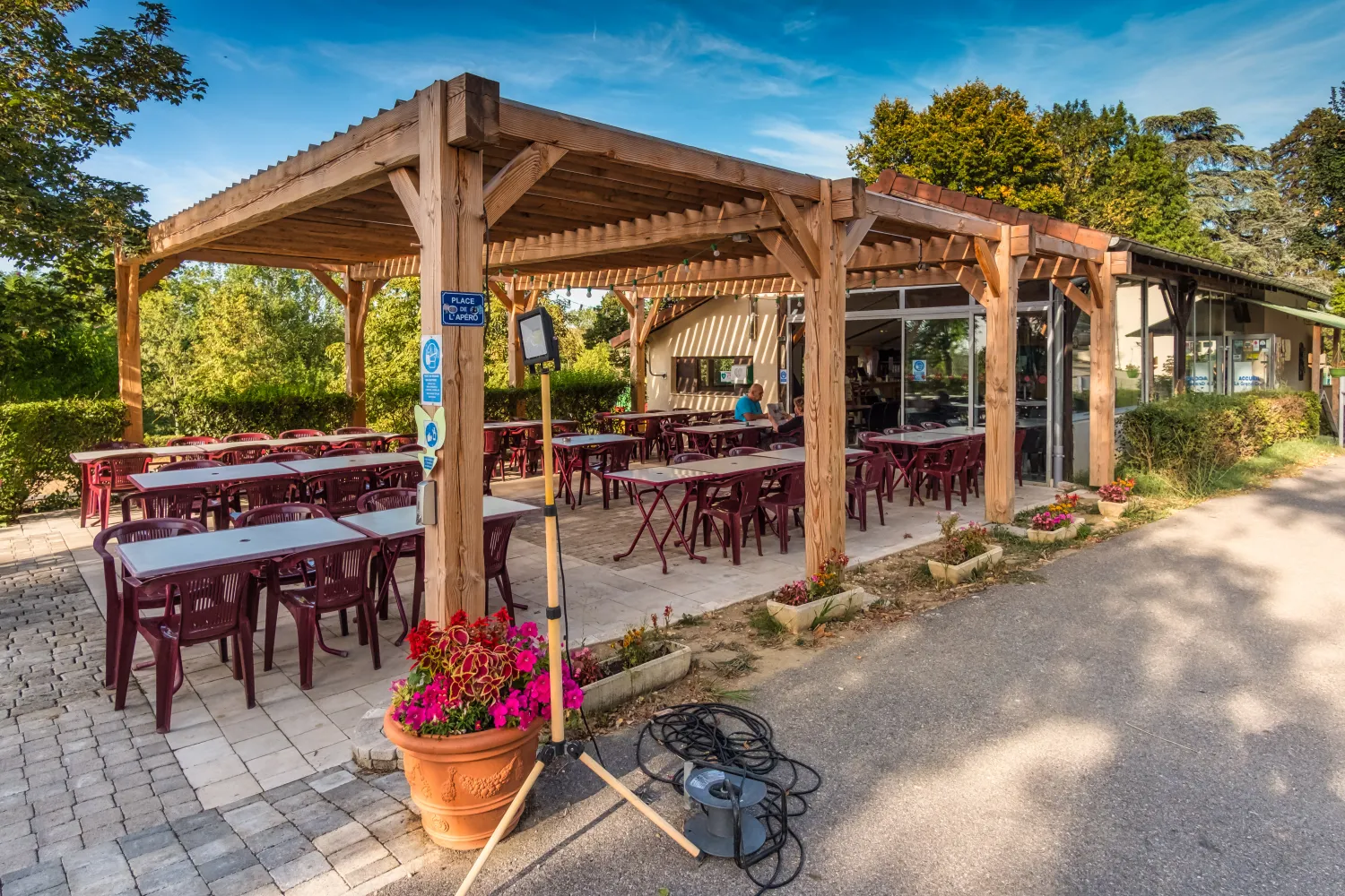 camping-le-grand-cerf-drme-hpava
