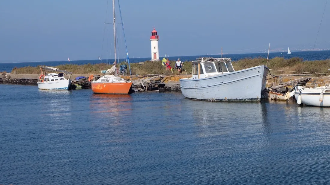camping-le-nautic-marseillan-plage-ufzop