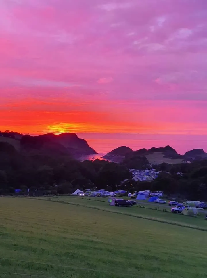 watermouth-valley-camping-park-watermouth-dalie