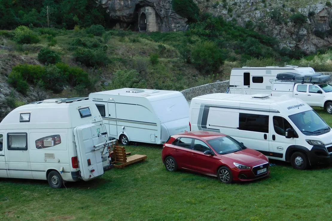 auto-camp-titograd-podgorica-nkmlu
