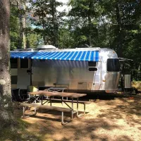 village-green-family-campground-brimfield-2omwt
