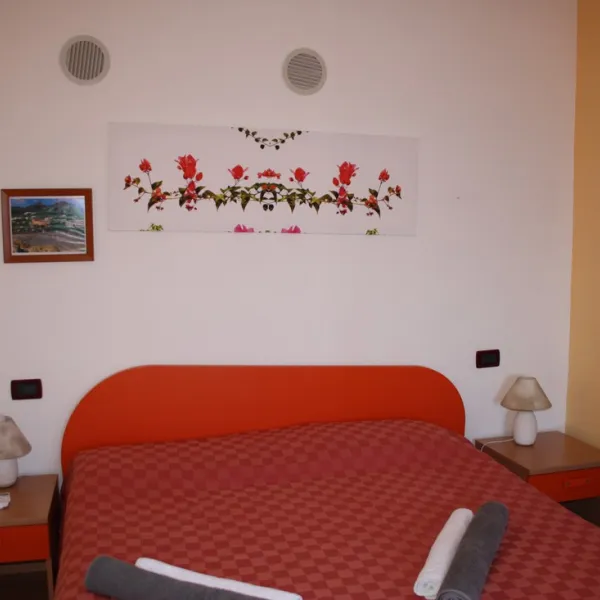 lo-scoglio-castel-di-tusa-93zr3