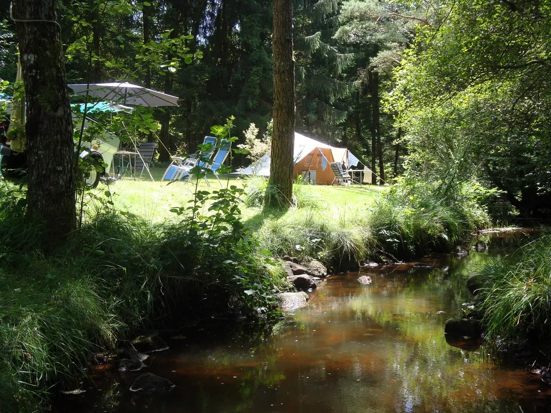 la-petite-riviere-clergoux-5njxj