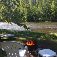 west-river-camperama-townshend-jzrzv