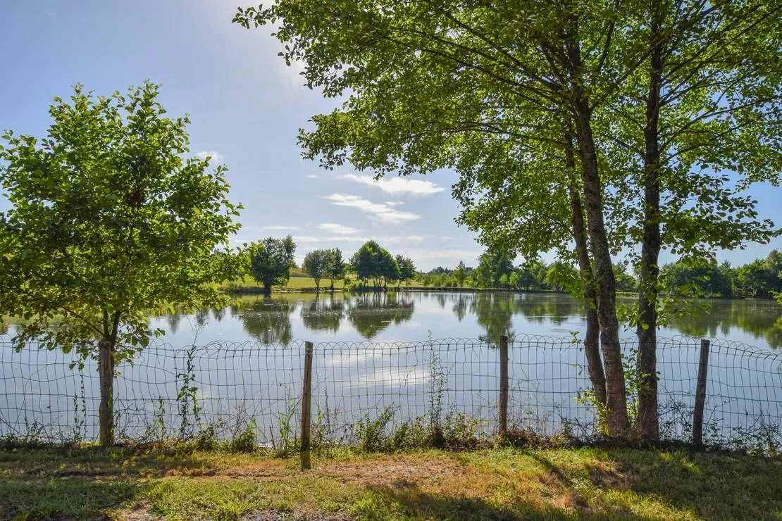 camping-domaine-dessendieras-st-medard-dexcideuil-hxm1b